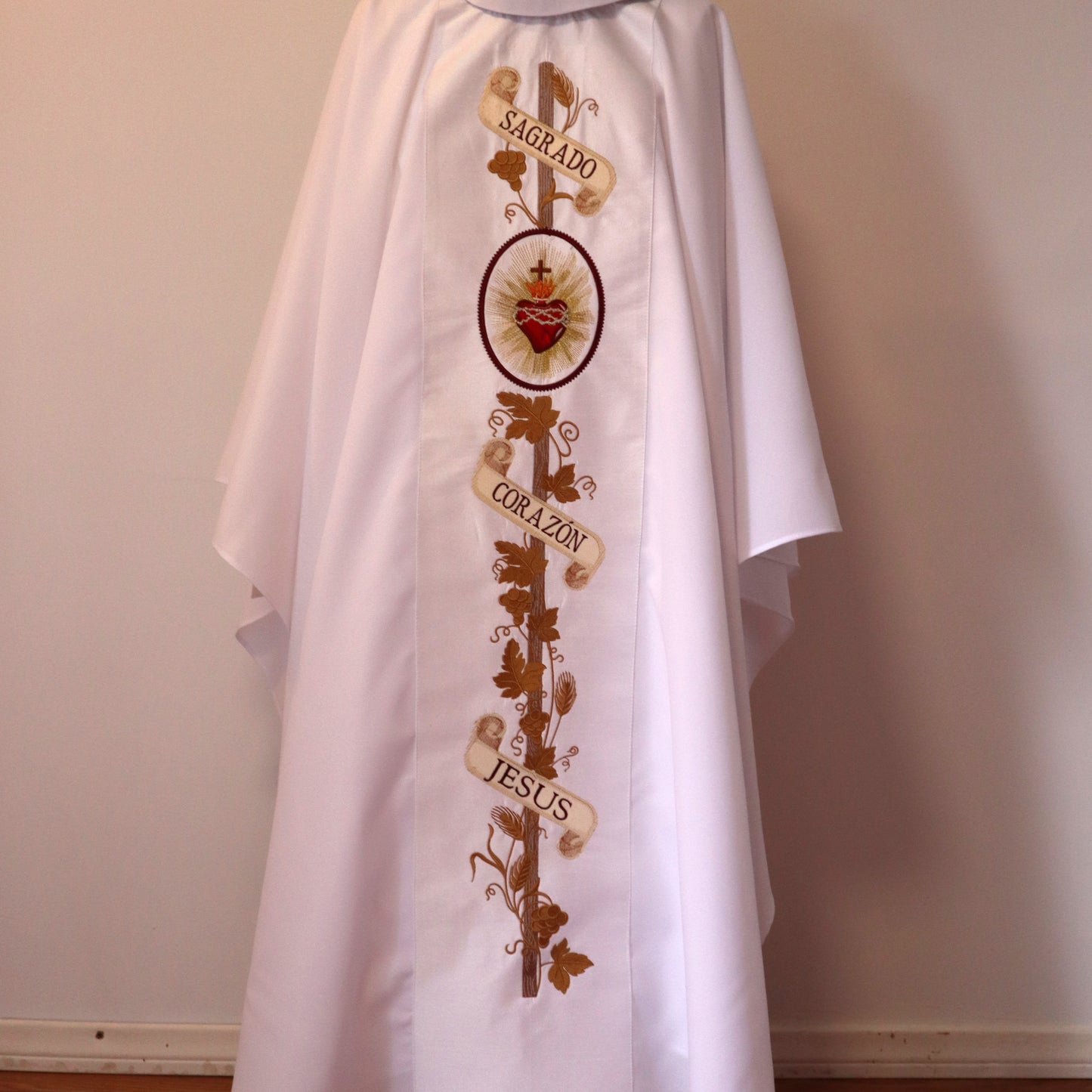 SACRED HEART - PRIEST CHASUBLE