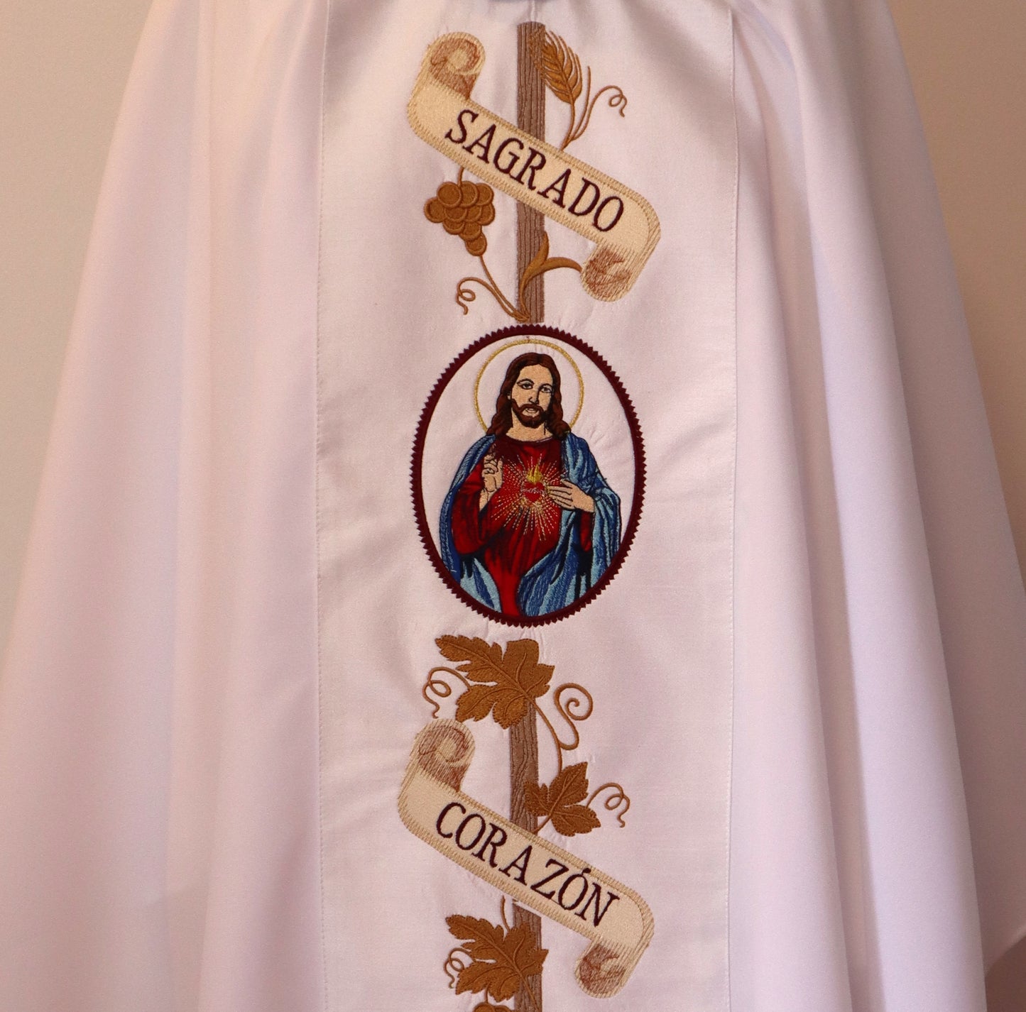 SACRED HEART - PRIEST CHASUBLE