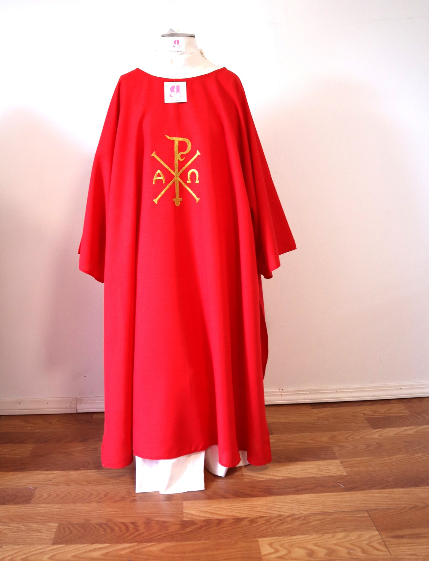 ALPHA & OMEGA - Chi Rho - Dalmatic