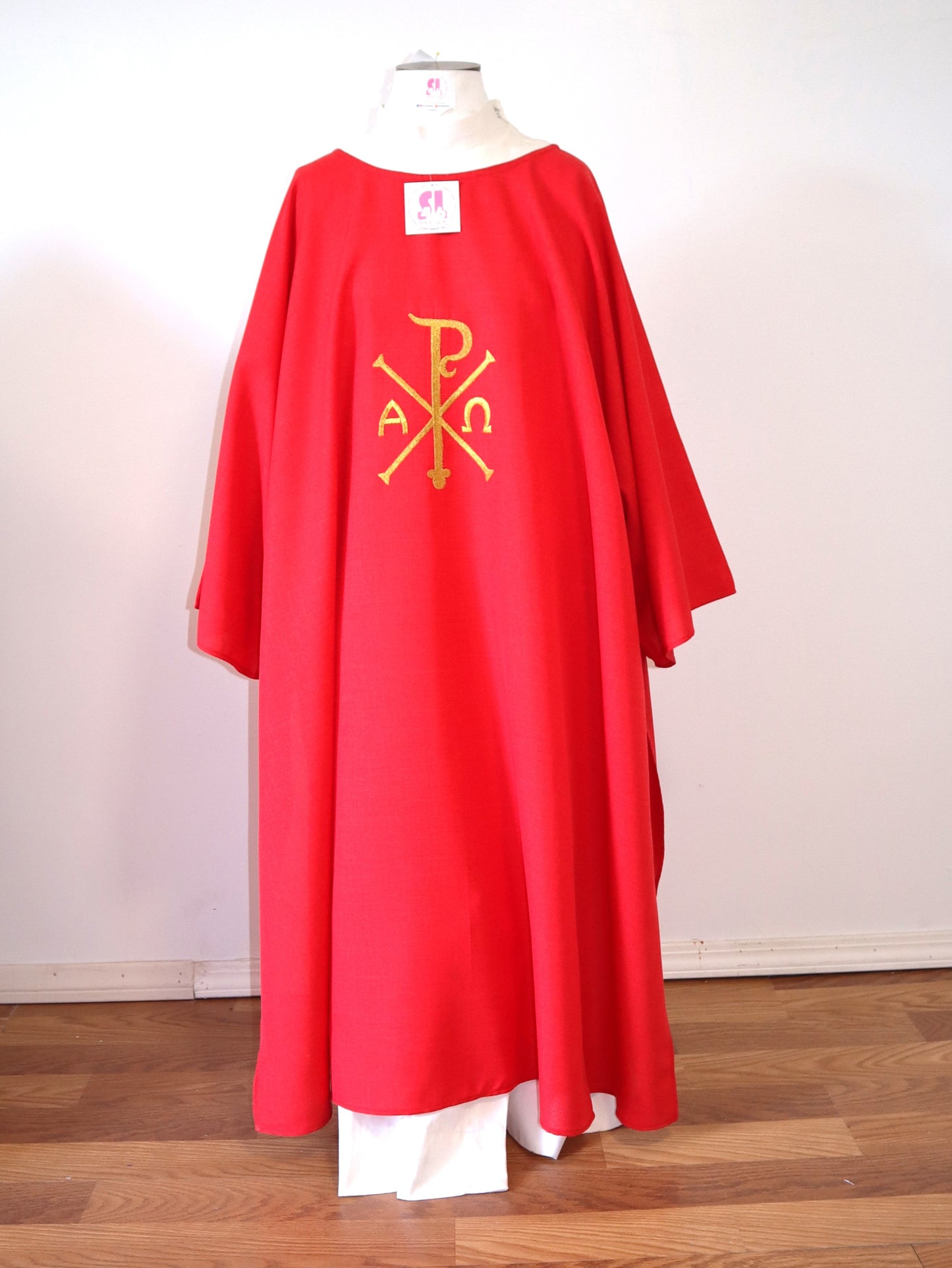 ALPHA & OMEGA - Chi Rho - Dalmatic