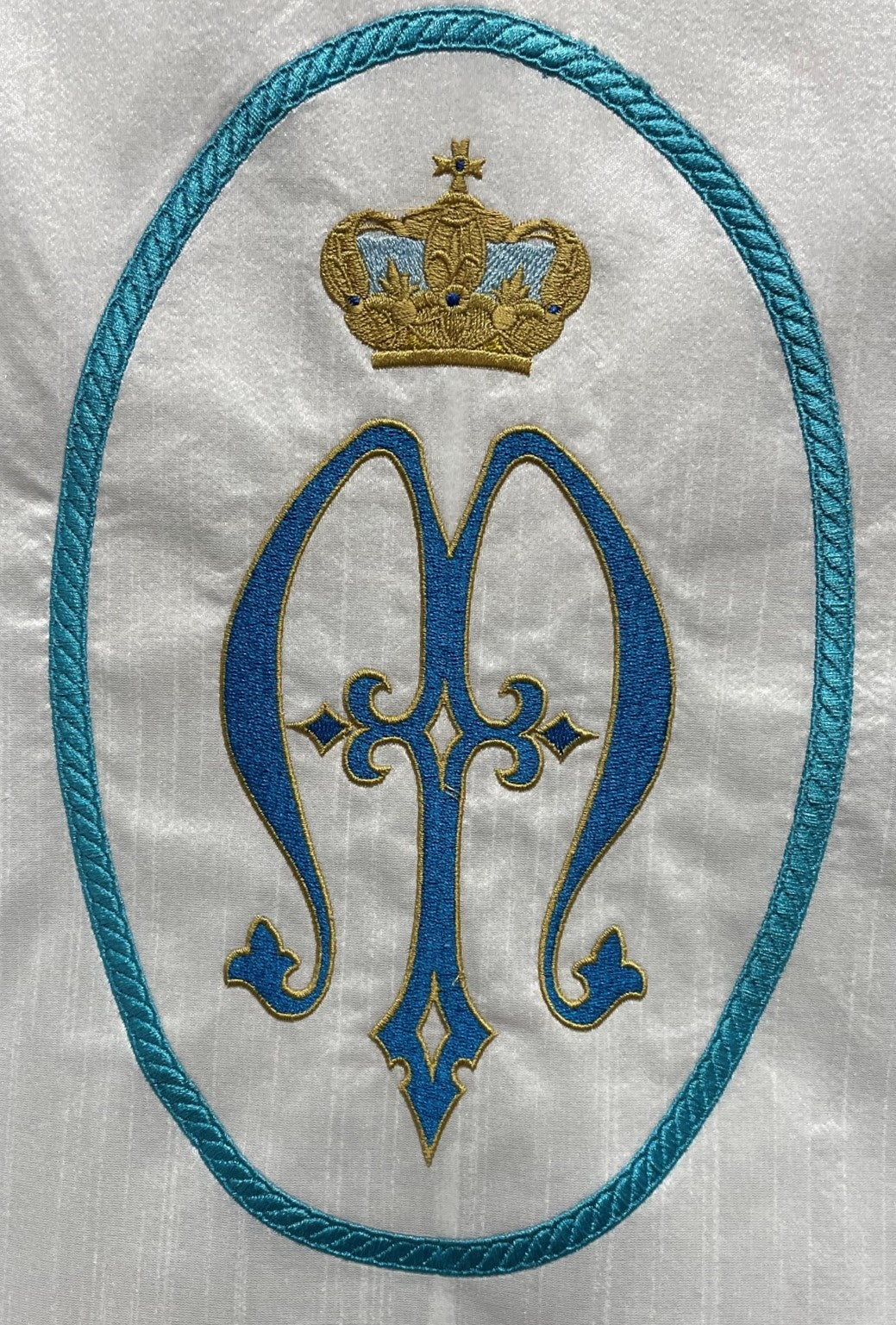 MARIAN  DALMATIC - CUSTOM