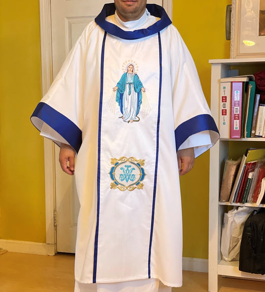 Priest chasuble - Virgin Mary - Custom made