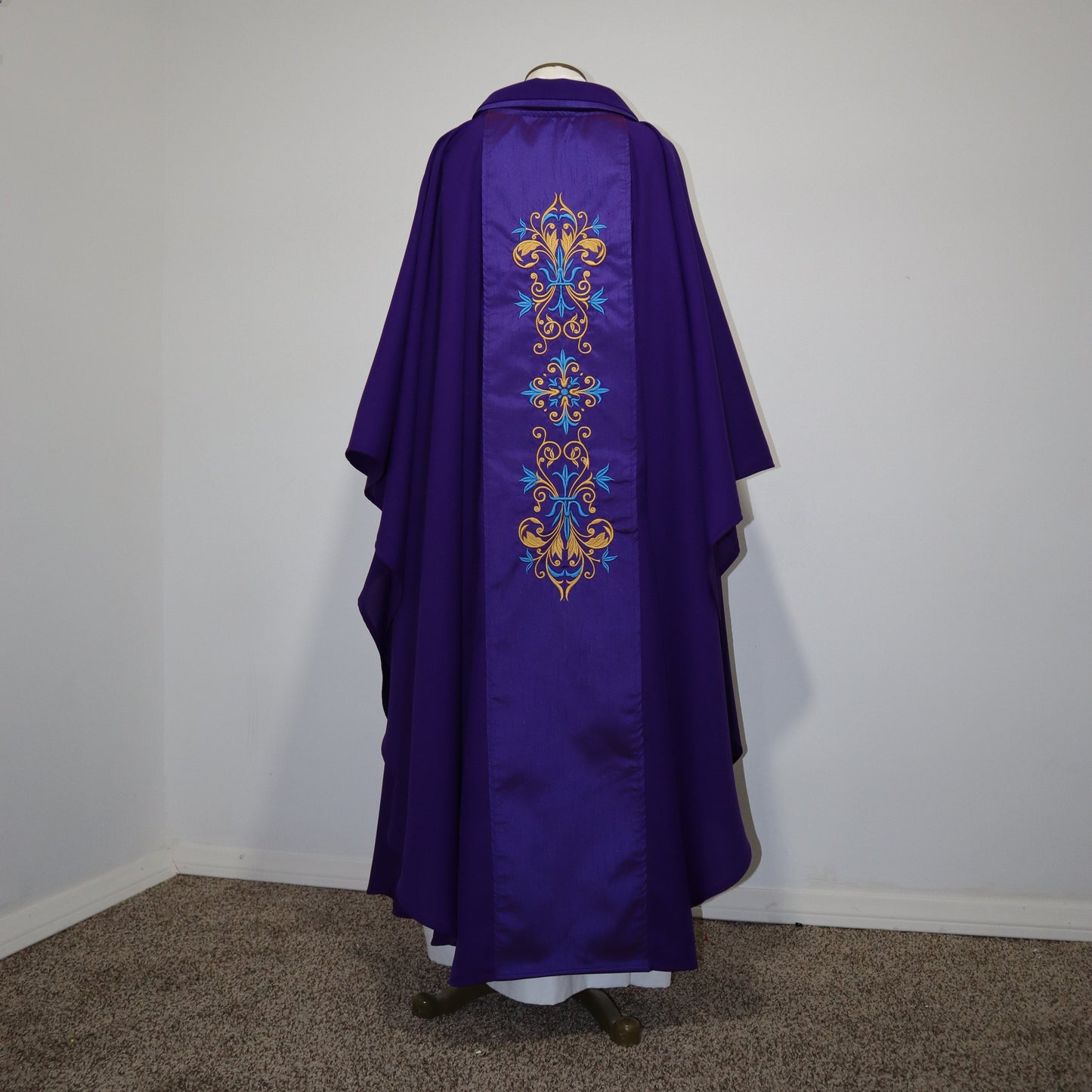 Priest  chasuble   - Our Lady of Sorrows Sancta Mater Dolorosa