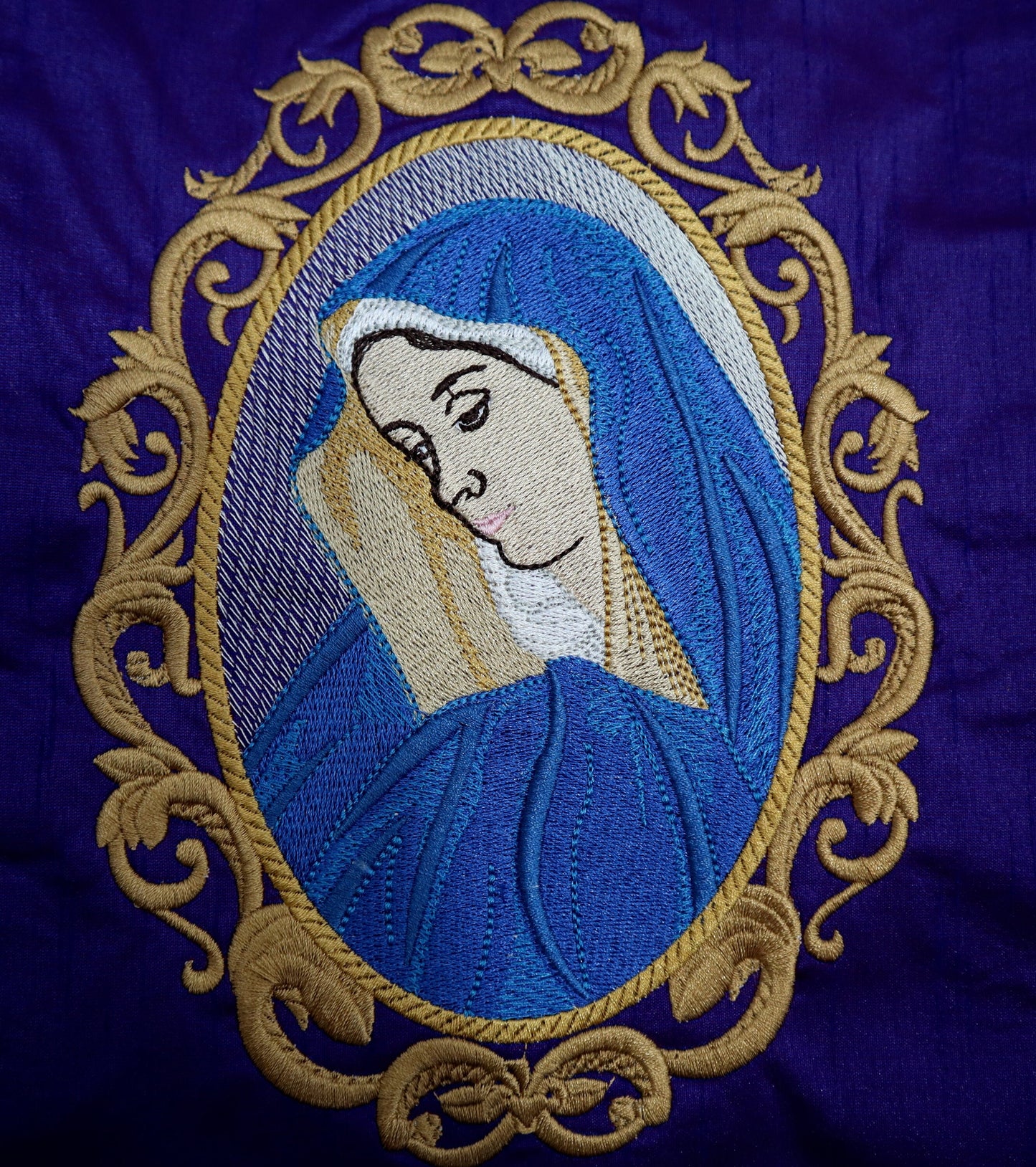 Priest  chasuble   - Our Lady of Sorrows Sancta Mater Dolorosa