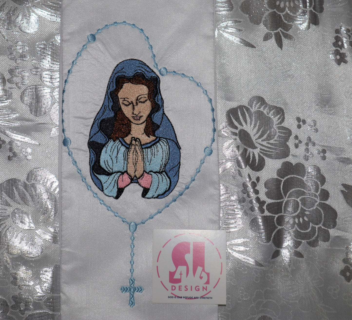 Mary praying with Rosary - Deacon Stole